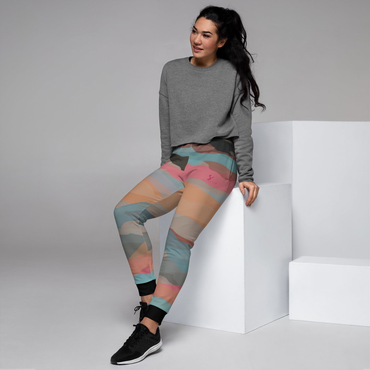 Luxe Soulstar Women's Multicolor Camo Joggers
